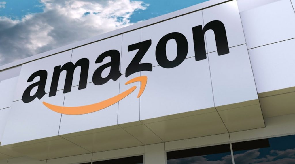 ¿A qué beneficios tienen acceso los empleados de Amazon?