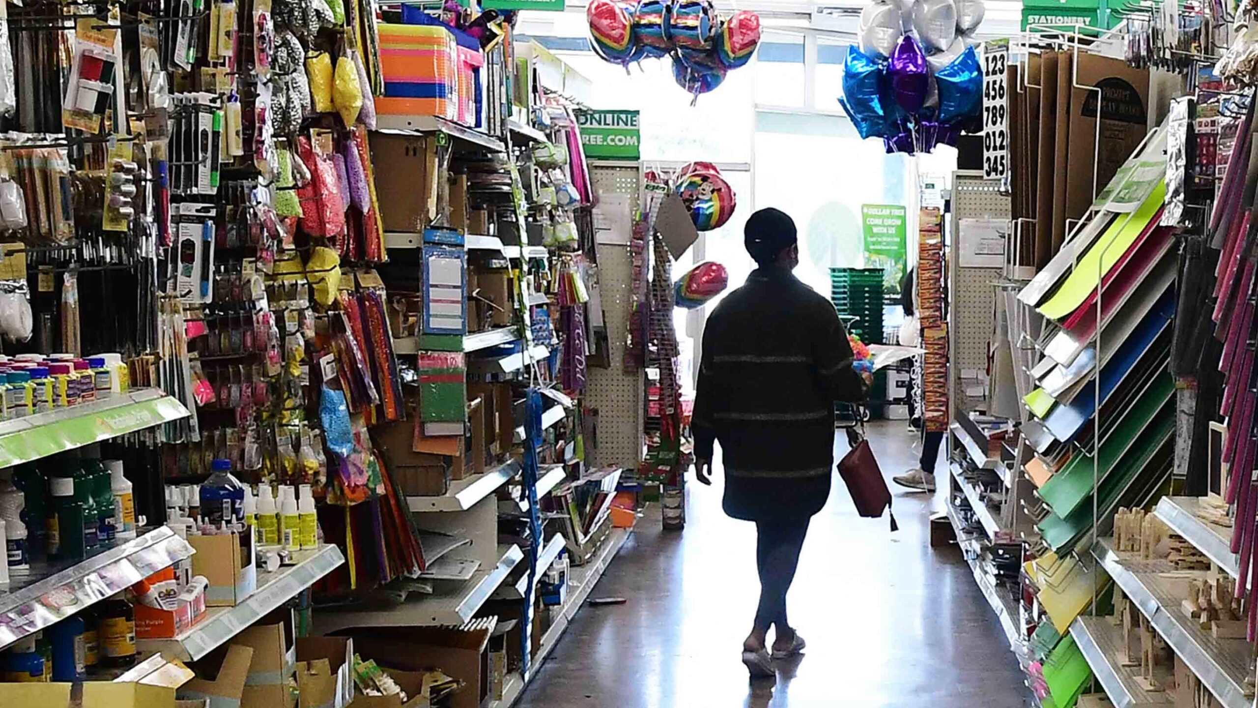 17 peores cosas para comprar en tiendas Dollar (Dollar Tree incluido...