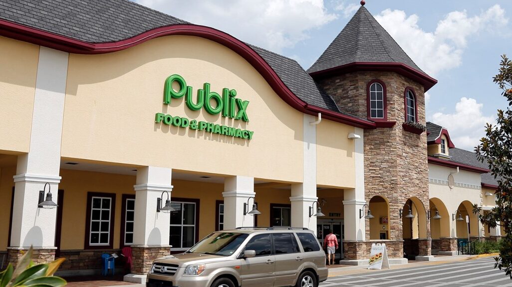 Política de devolución de Publix (sin recibo, comida, alcohol y más) Publix Pours: tiendas de Florida que ofrecen cerveza, vino mientras compras...
