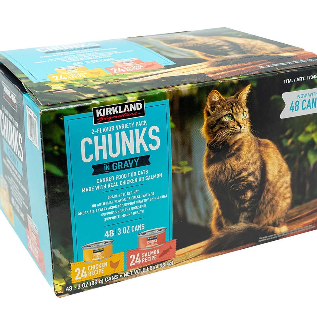Kirkland Signature trozos de comida enlatada para gatos en salsa, paquete variado, 3 onzas (48 unidades)