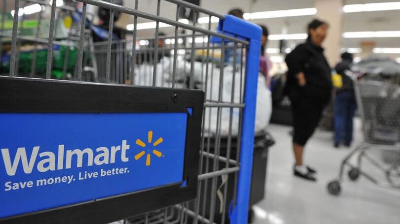 La nueva estrategia de capacitación en realidad virtual de Walmart para los asociados en las tiendas