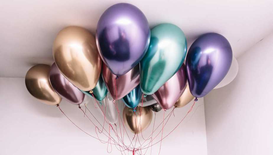 ¿Walmart está inflando globos? [Price, Helium, Types Of Balloons + More]